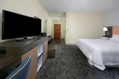 Photo 5 - Hampton Inn & Suites Clinton - I-26