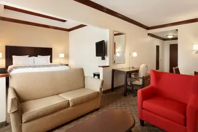 Photo 5 - Spark by Hilton Spring Lake Fayetteville