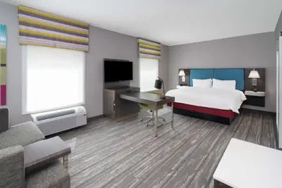 Photo 2 - Hampton Inn Hardeeville