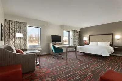 Photo 5 - Hampton Inn & Suites St. Louis/Alton