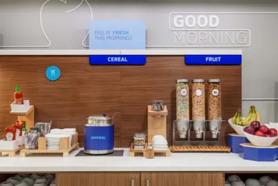 Photo 4 - Holiday Inn Express & Suites Byron by IHG