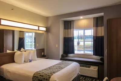 Photo 3 - Quality Inn & Suites Caldwell I-77