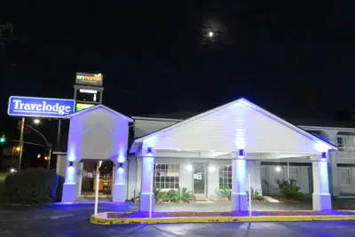 Photo 3 - Travelodge by Wyndham Walterboro