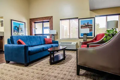 Photo 5 - Quality Suites St. Joseph