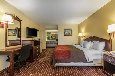 Photo 3 - Quality Inn Andalusia