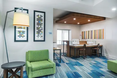 Photo 4 - Country Inn & Suites by Radisson, Downtown Albany New York