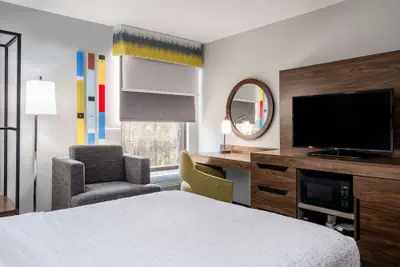 Photo 5 - Hampton Inn Peachtree Corners Norcross