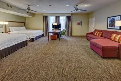Photo 5 - Hampton Inn Savannah-I-95-North