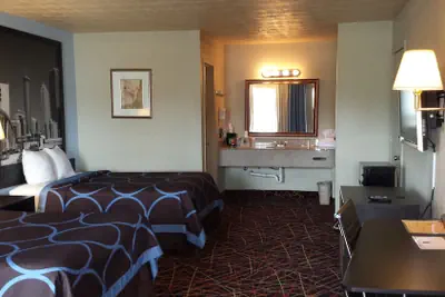 Photo 5 - Super 8 by Wyndham Atlanta/Hartsfield Jackson Airport