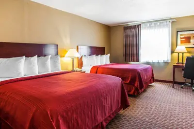 Photo 5 - Quality Inn & Suites Davenport near I-80