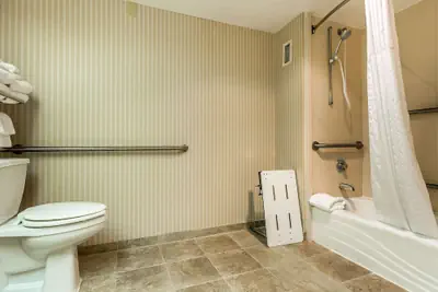 Photo 3 - Quality Inn Summerville - Charleston
