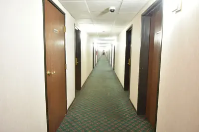 Photo 2 - Super 8 by Wyndham Springfield/Battlefield