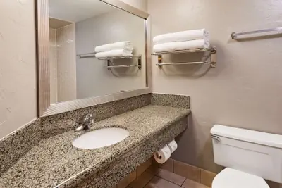 Photo 2 - Best Western Ptarmigan Lodge