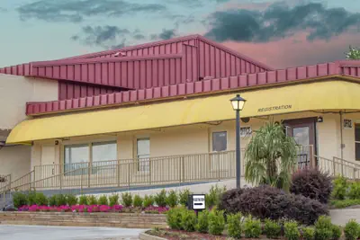 Photo 4 - Days Inn by Wyndham Milledgeville