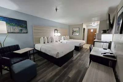 Photo 4 - Best Western Park City Wichita North