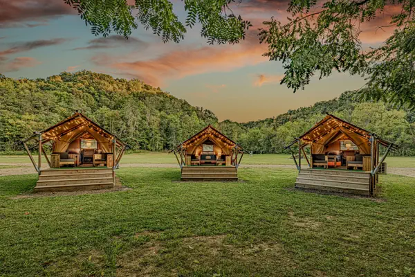 Photo 1 - Group Glamping: Luxury Tents Near Gburg and PF