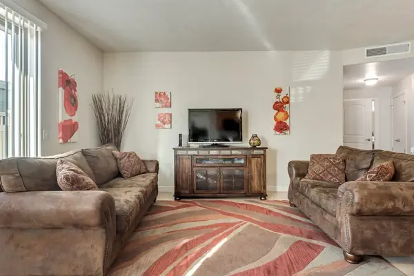 Photo 1 - Bridges A103