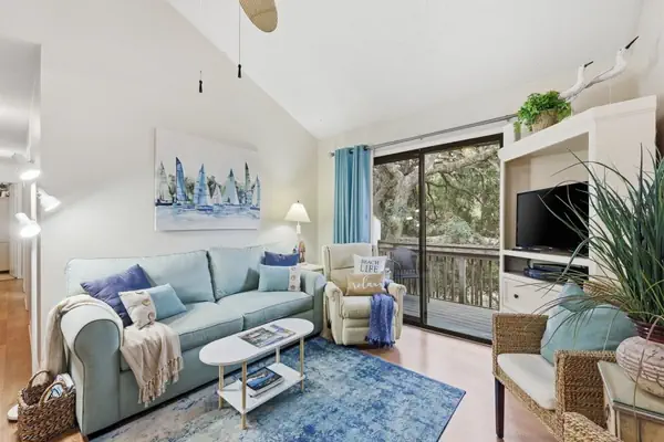 Photo 1 - Dog Friendly Forest Ridge Condo Close to Beach