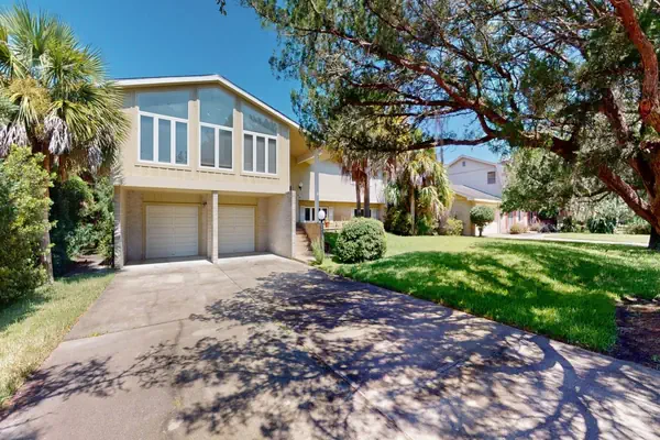 Photo 1 - Andrews Cottage