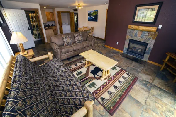 Photo 1 - Rocky Mountain Retreat 1A