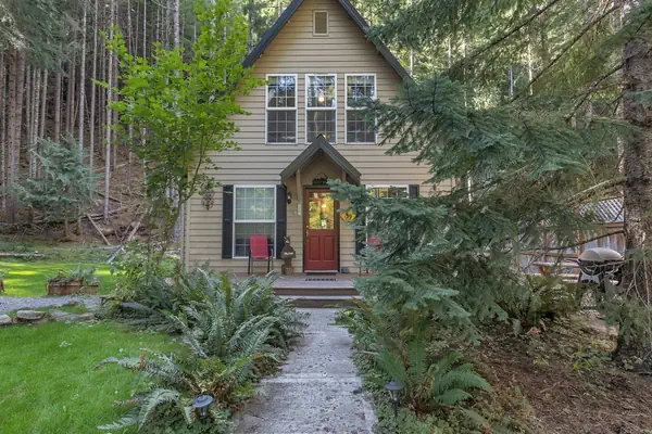 Photo 1 - Elk Crossing Cozy Cabin at Crystal Mountain