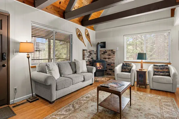 Photo 1 - COH0862 - Cozy Cabin