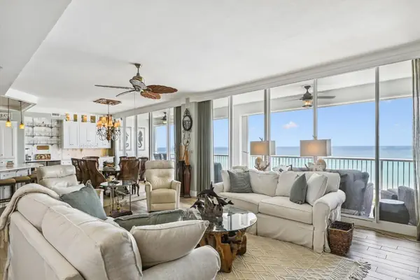 Photo 1 - Oceania 404