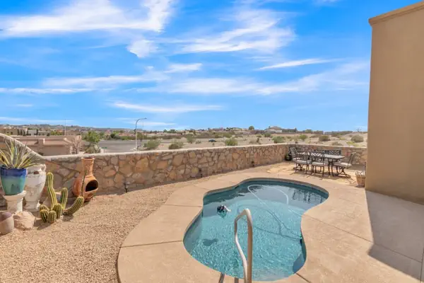 Photo 1 - Las Cruces Retreat | Private Pool, Sauna & Gym