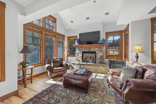 Photo 1 - Union Creek Townhome 164D New Listing!