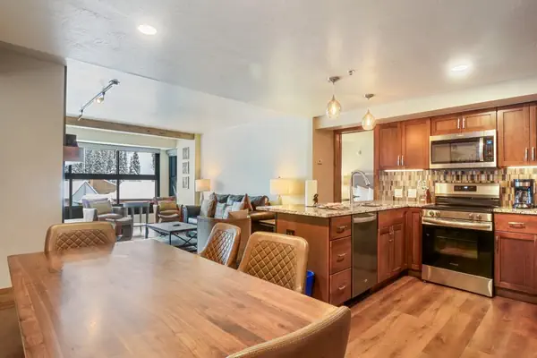 Photo 1 - Mountain Plaza 2 Bedroom Condo #603