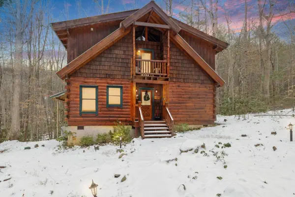 Photo 1 - Hooks Haven