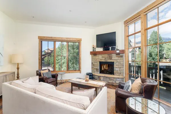 Photo 1 - Belvedere 4