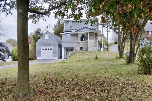 Photo 1 - Quiet Comfort Near the Heart of Johnstown