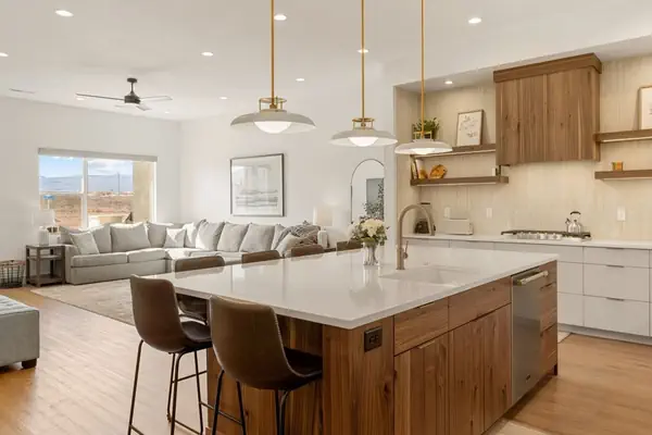 Photo 1 - Coral Rock Retreat