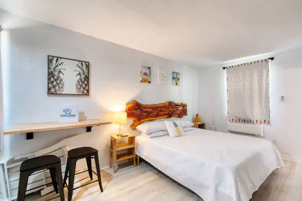 Photo 1 - Pineapple Shores Retro Inn 10