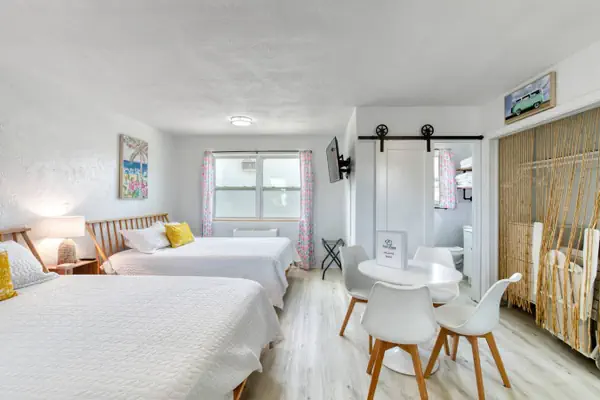 Photo 1 - Pineapple Shores Retro Inn 2