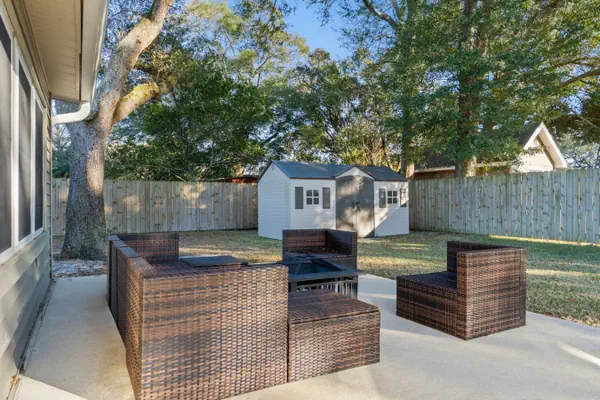 Photo 1 - Spacious 4BR Home Near Beach -Backyard | Sleeps 10