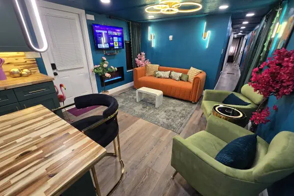 Photo 1 - Vibrant Modular Home @Lk Fairview near Hospitals