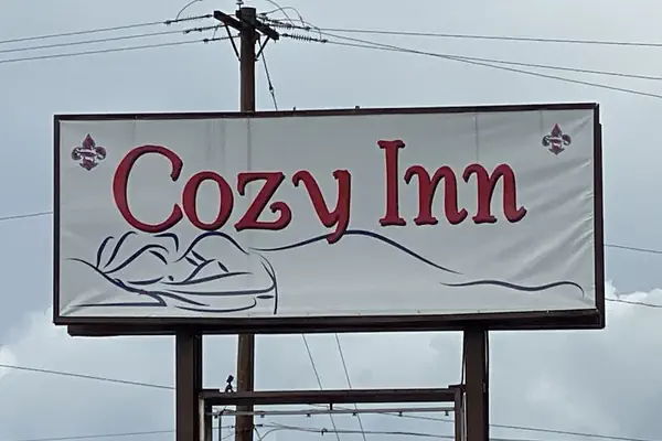 Photo 1 - Cozy Inn