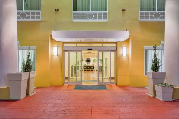 Photo 1 - Holiday Inn Express & Suites Alpine Southeast by IHG