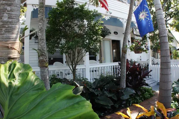 Photo 1 - Seascape Tropical Inn - Adult Exclusive