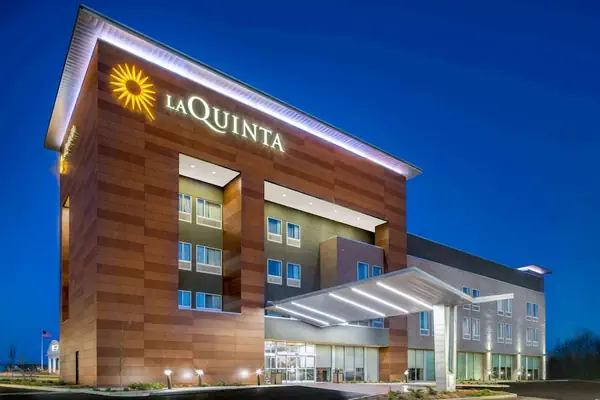 Photo 1 - La Quinta Inn & Suites by Wyndham Louisville NE/Old Henry Rd