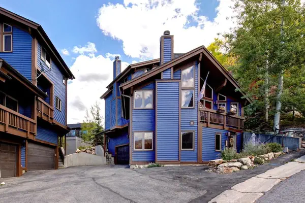 Photo 1 - Beautiful Air 3 Bedrooms POA-504B by KBM