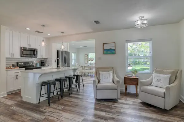 Photo 1 - The Island Oasis