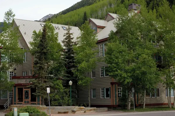 Photo 1 - Etta Place 1 by Avantstay Ski In/ Ski Out Unit w/ Views of the Slopes!