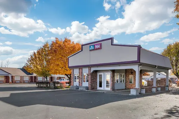 Photo 1 - HomeTowne Studios by Red Roof Georgetown, KY