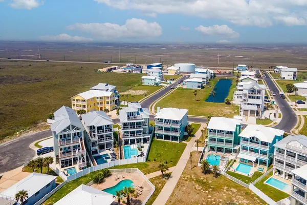 Photo 1 - The Blue Pearl