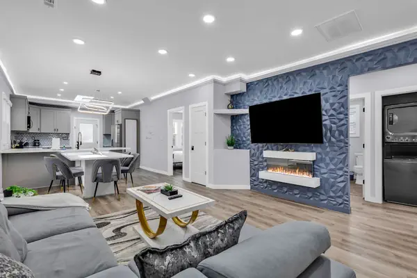 Photo 1 - Spacious 3BR House in Charlotte