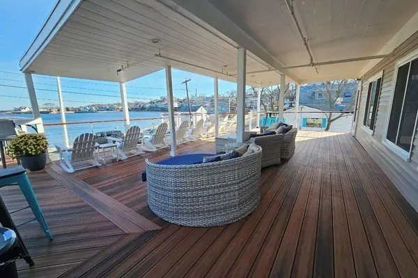 Photo 1 - The Cove at Rockport Hotel