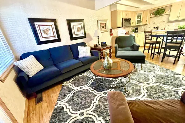 Photo 1 - Mountain Harbor Lodge cottage on Lake Ouachita by RedAwning